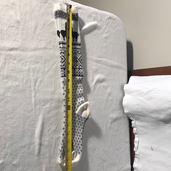 Old Navy NWT Llama boot socks black/cream - Picture 6 of 8